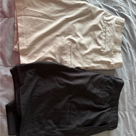(2) pair Men’s Callaway Golf Shorts, size 40 - Picture 1 of 6